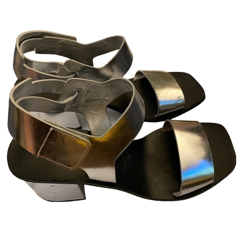 Via Spiga Kamille Silver Block Heel Sandals Size 7M